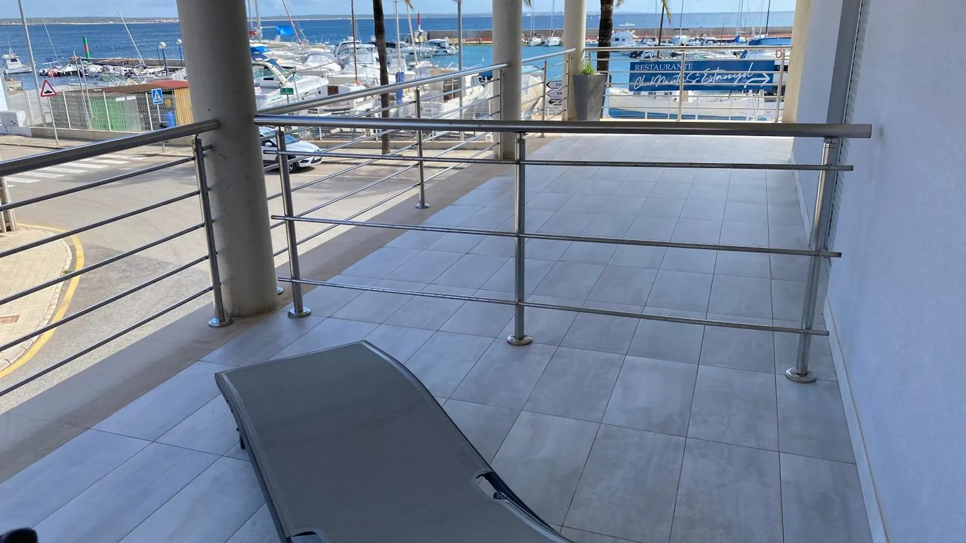 Apartamento CA dúplex mar El Estanyol